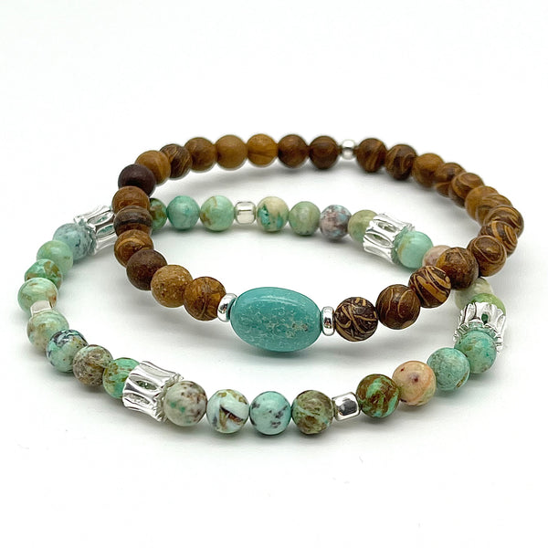 Armband aus hellem Türkis