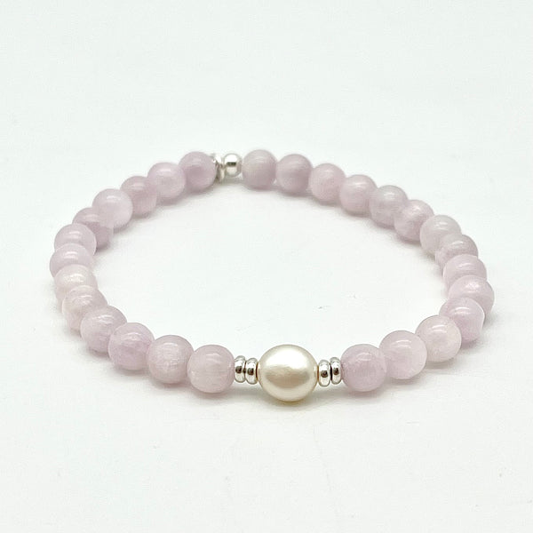 Kunzit Armband mit Süßwasser-Zuchtperle