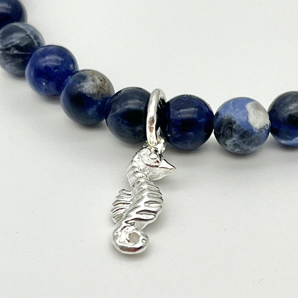 Sodalith Armband mit Seepferdchen