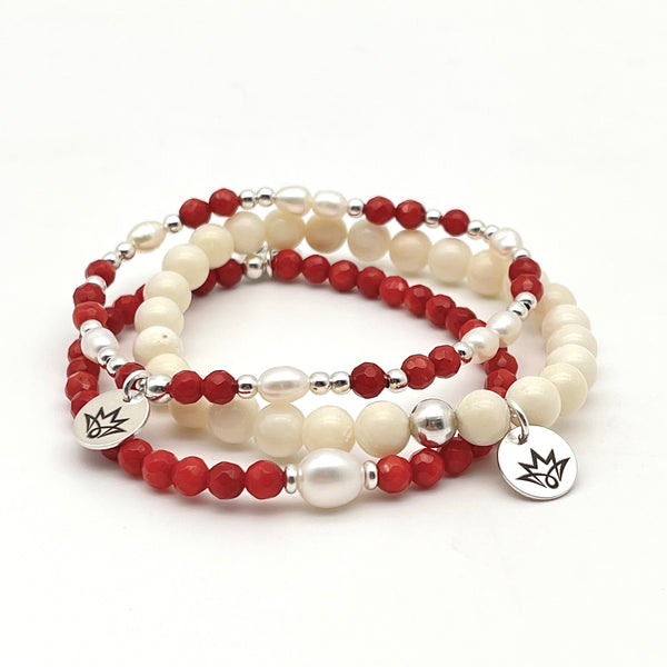 Armband aus Schaumkoralle und Süßwasserperle