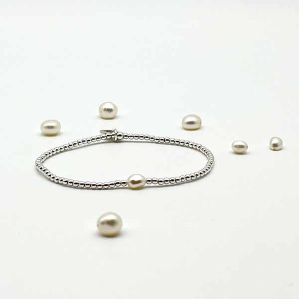 Kugelarmband aus 925 Silber mit SWZ-Perle