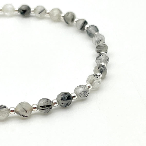 Armband aus Turmalin-Quarz