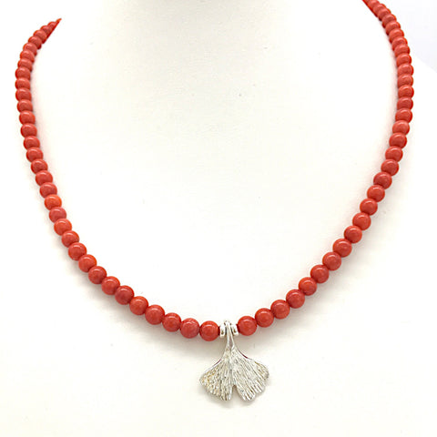 Collier Kette aus Koralle und 925 Silber Gingkoblatt