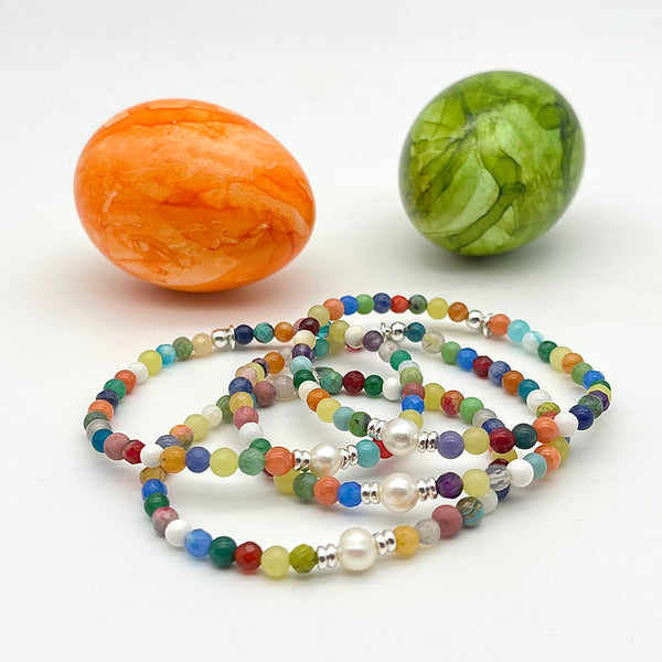 Buntes Edelsteinarmband mit Süßwasser-Zuchtperle „Colette“