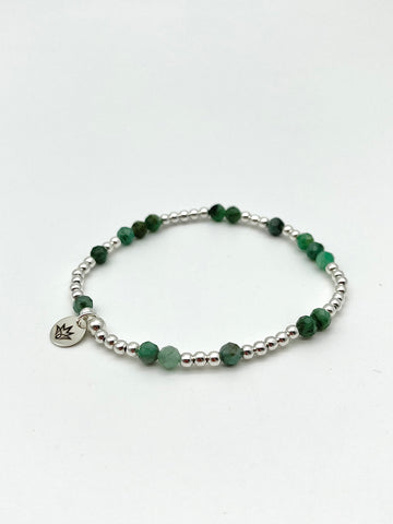 Edelsteinarmband aus Smaragd und 925 Sterling Silber