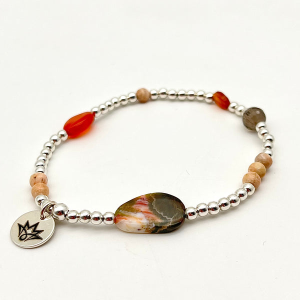 Kugelarmband aus 925 Silber und Edelsteinen